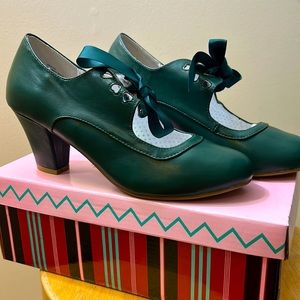 Pin Up Heart Pinup High Heel Shoes